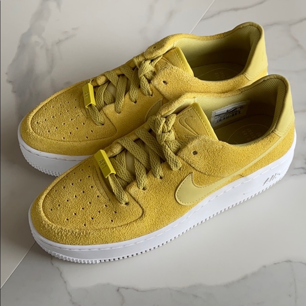 NWT Nike Air Force 1 sage - Picture 6 of 8